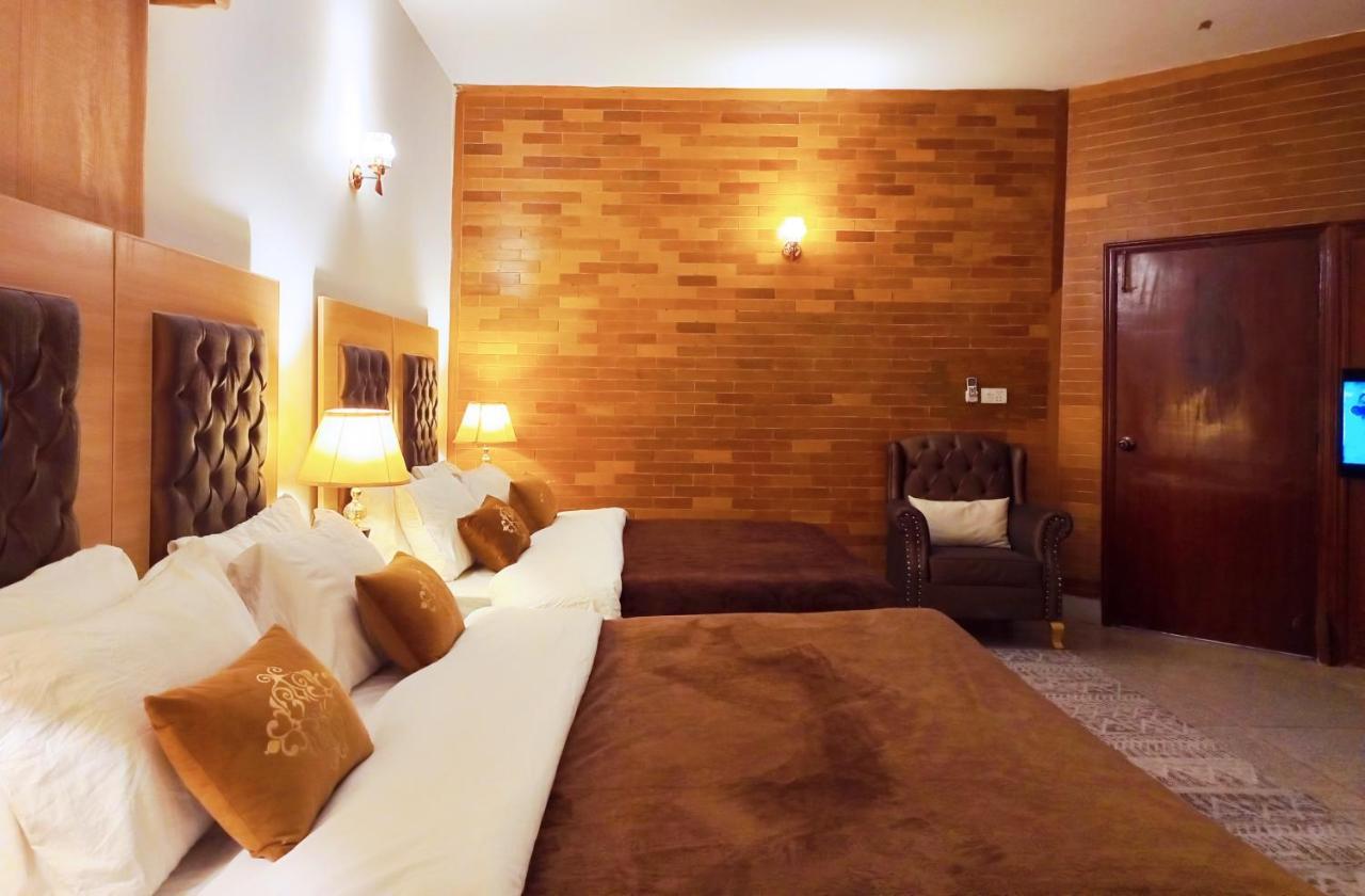 Bed and Breakfast Grand Peace House II Islamabad Esterno foto