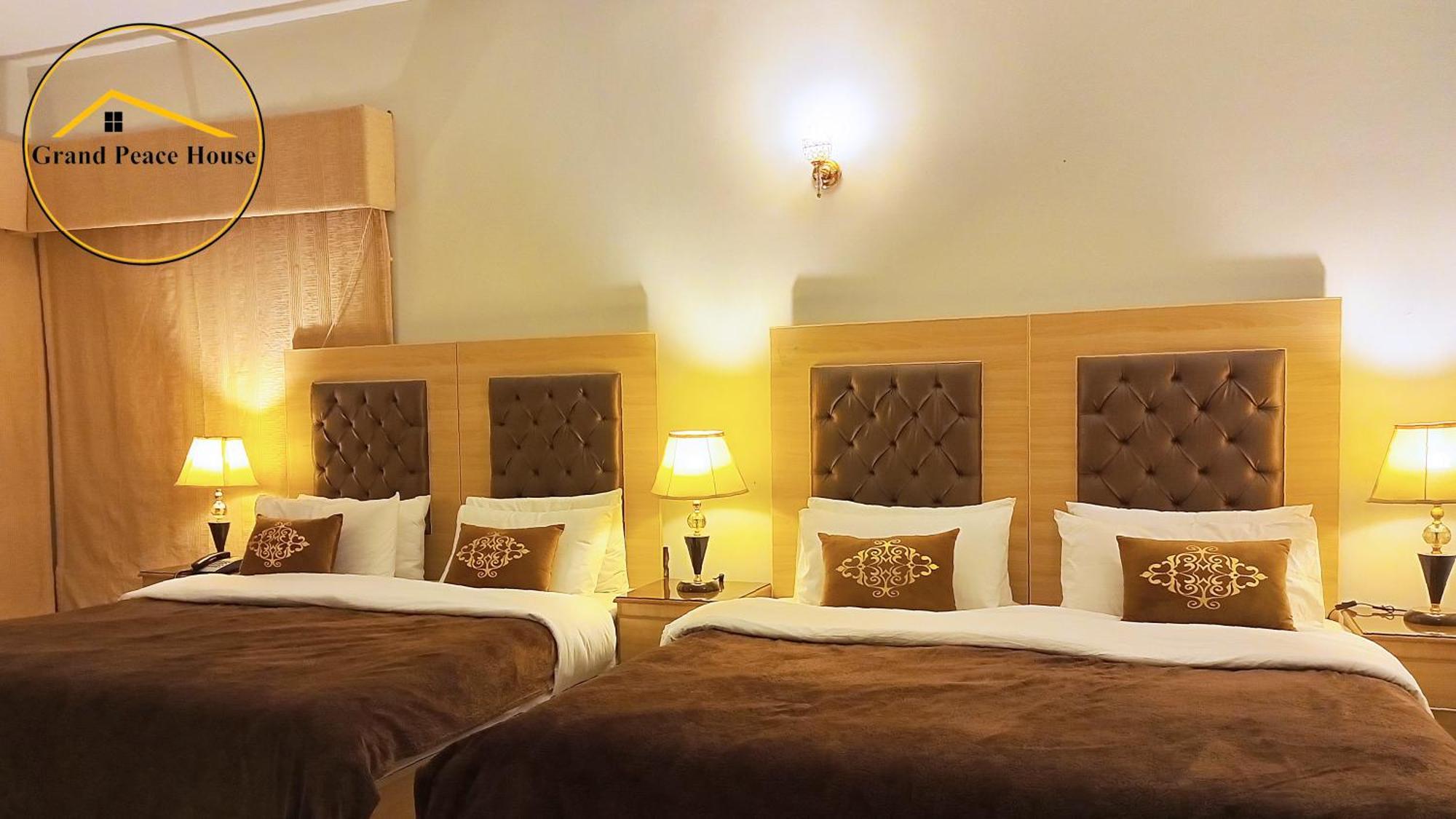 Bed and Breakfast Grand Peace House II Islamabad Esterno foto