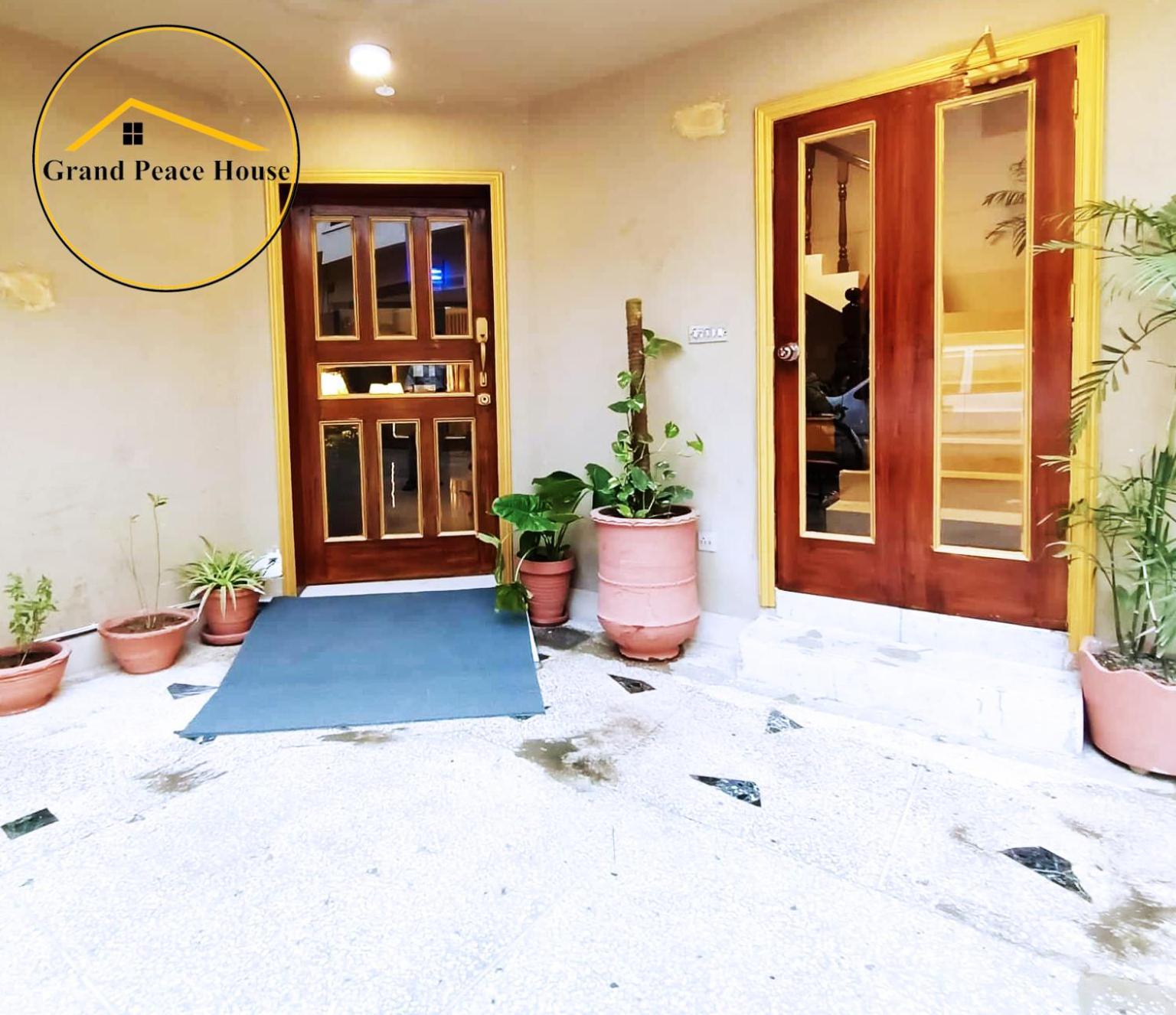 Bed and Breakfast Grand Peace House II Islamabad Esterno foto