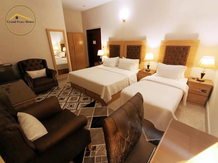Bed and Breakfast Grand Peace House II Islamabad Esterno foto