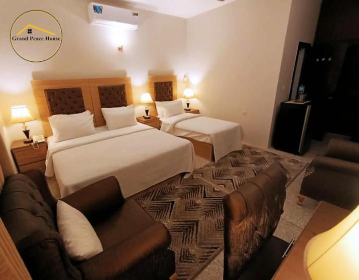 Bed and Breakfast Grand Peace House II Islamabad Esterno foto