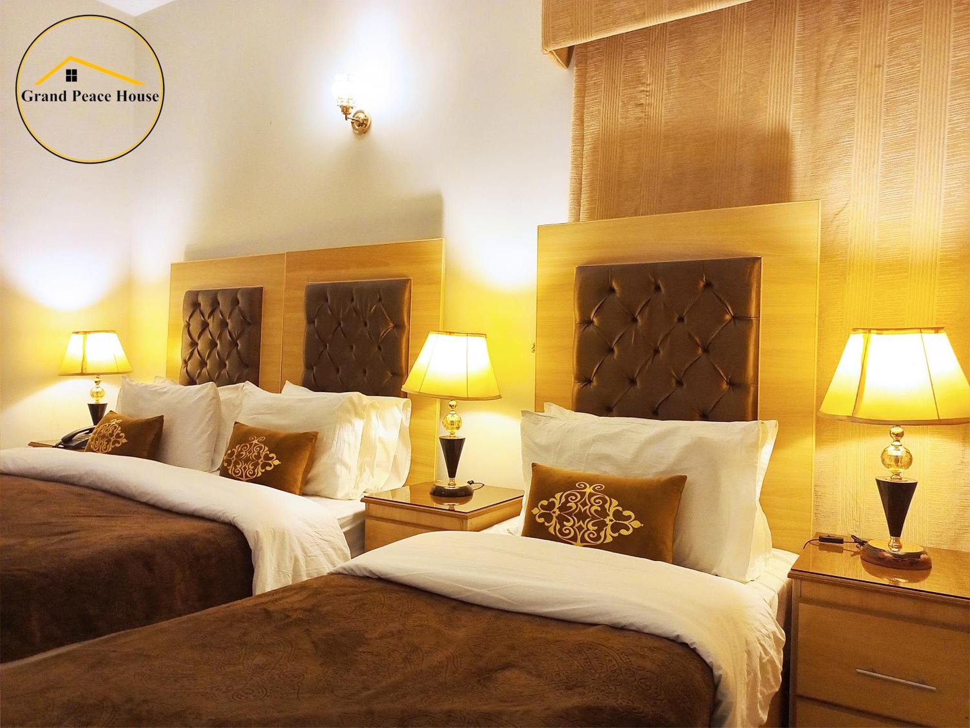 Bed and Breakfast Grand Peace House II Islamabad Esterno foto