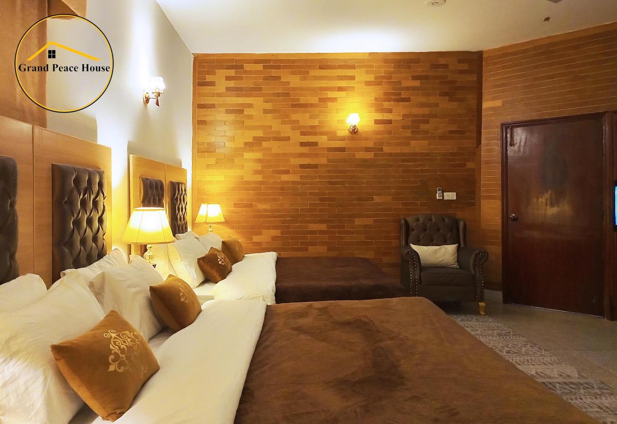 Bed and Breakfast Grand Peace House II Islamabad Esterno foto