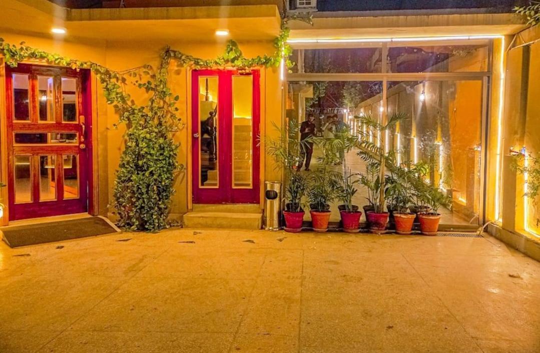 Bed and Breakfast Grand Peace House II Islamabad Esterno foto